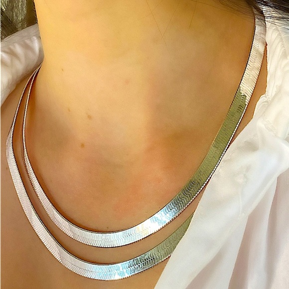 STERLING SILVER HERRINGBONE NECKLACE  10 mm WIDTH - Picture 5 of 5